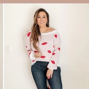 NWT Distressed Sweater | Lips | Kiss | 2X